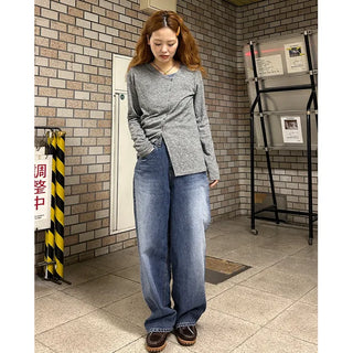Loose-fit washed denim pants