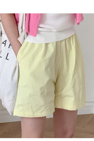 Elastic waistband shorts