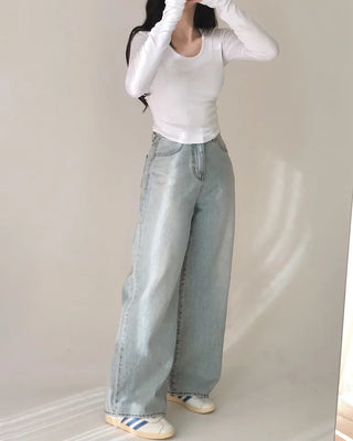 Round spandex T-shirt