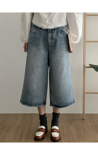Wide 8/10 length denim pants