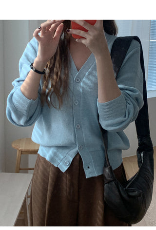 V-neck knit cardigan