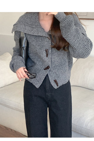 Wool high-neck duffel cardigan