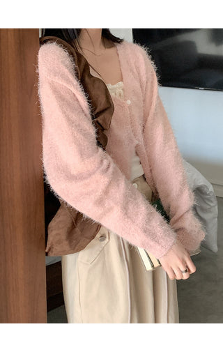 Fluffy two-button cardigan