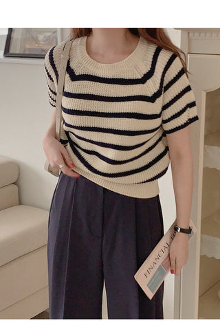 Striped short-sleeved knit top