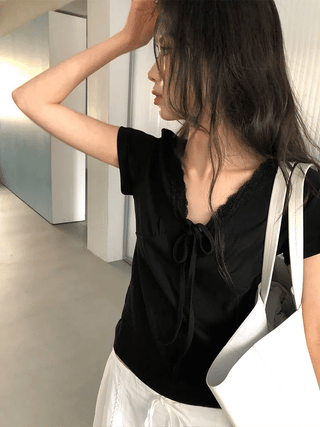 Naomi Tee