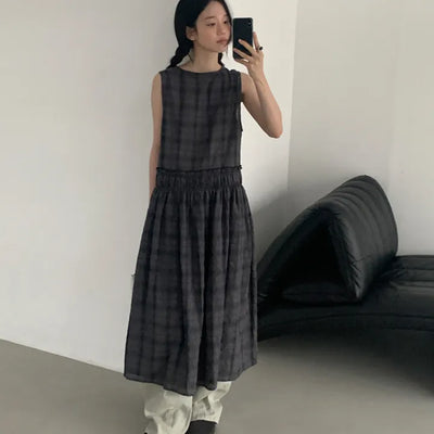 Melda Dress