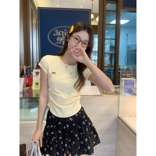 embroidered pleated waist