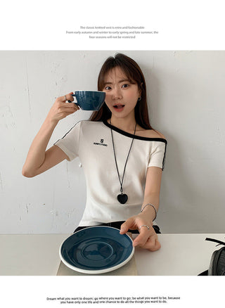 contrast two stripes Top