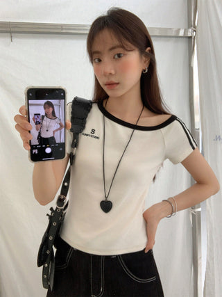 contrast two stripes Top