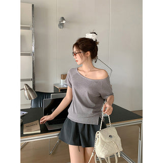 lazy relaxed shoulder Top