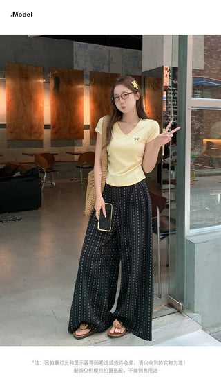 pure V-neck bow Top