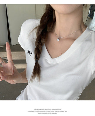 pure V-neck bow Top