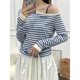 Korean contrast striped Top