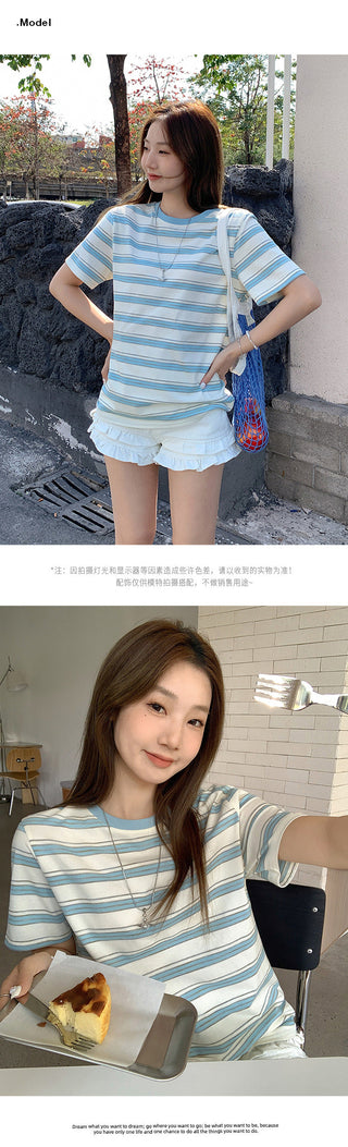 fashionable contrast striped