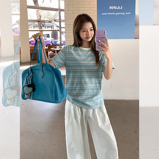 fashionable contrast striped