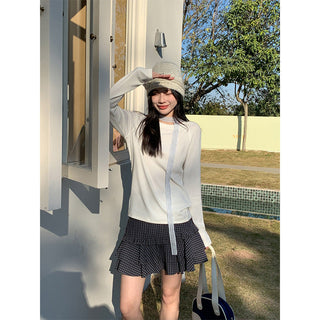 Korean contrast pleated Top