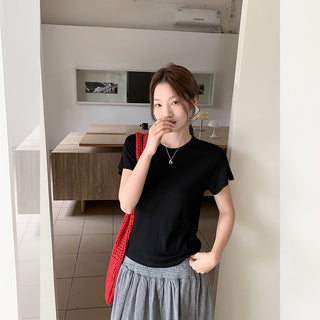 chic solid color Top