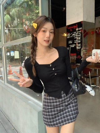 black square collar Top