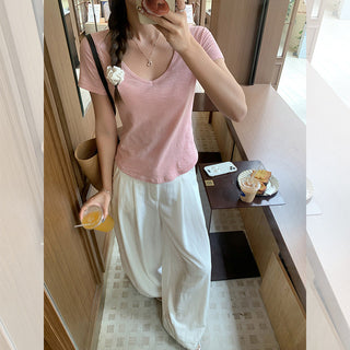 pink loose U-neck