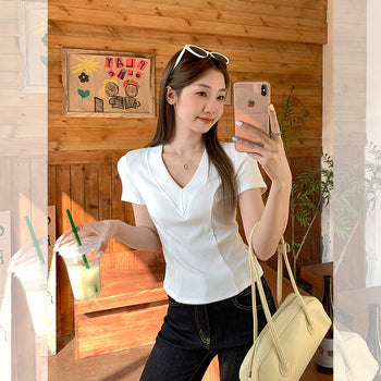 white V-neck fishbone Top