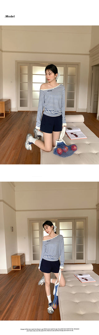 Korean diagonal striped  Top