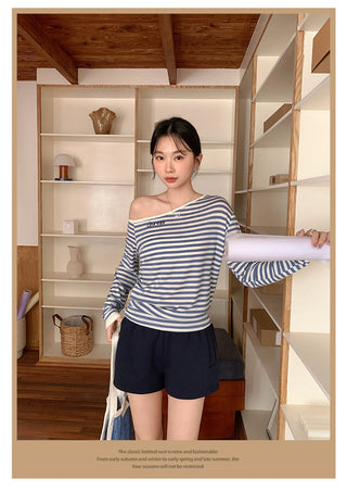 Korean diagonal striped  Top