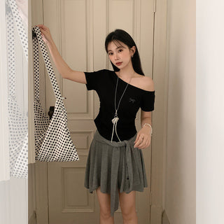 pure shoulder bow Top