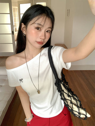 pure shoulder bow Top