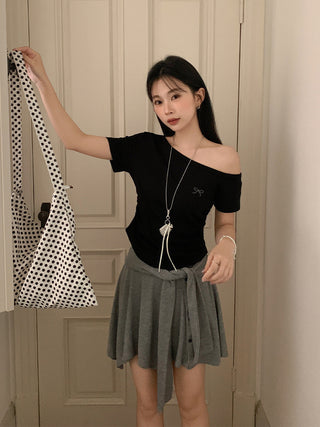 pure shoulder bow Top