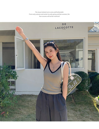 hot contrast V-neck Top