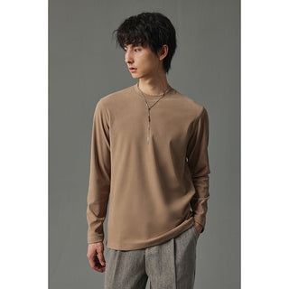 half turtleneck shirt