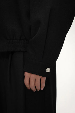 drop shoulder jacket