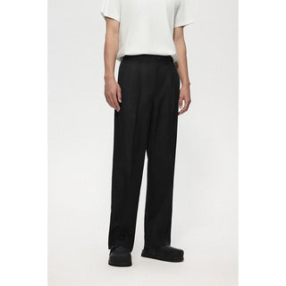 single pleated pants