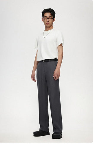 single pleated pants