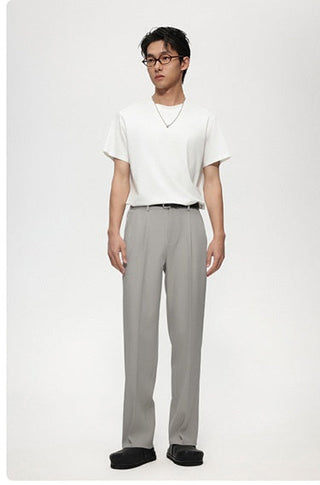 single pleated pants