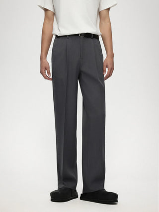 single pleated pants