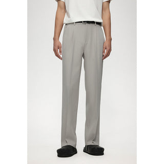 single pleated pants