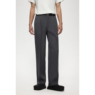 single pleated pants