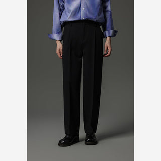 buckle pleated pants