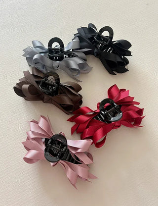 Ribbed satin king ribbon large acrylic hair clip