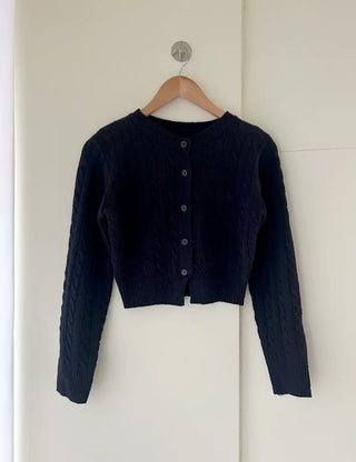 Cable knit semi-cropped round neck cardigan
