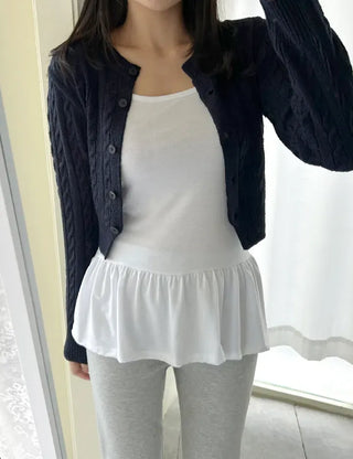 Cable knit semi-cropped round neck cardigan