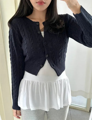 Cable knit semi-cropped round neck cardigan