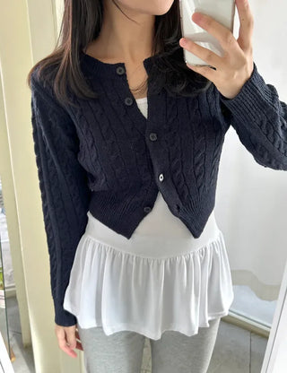 Cable knit semi-cropped round neck cardigan