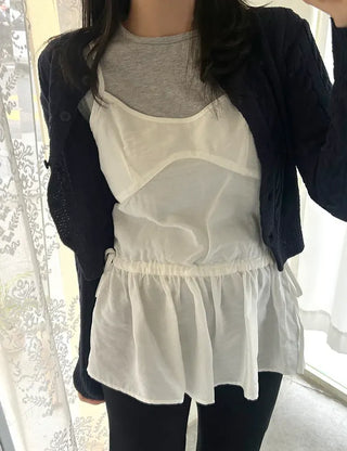 Cable knit semi-cropped round neck cardigan
