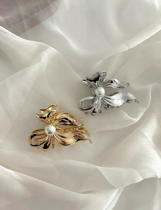 Melting Pearl Ribbon Mini Half-Up Metal Hair Clip