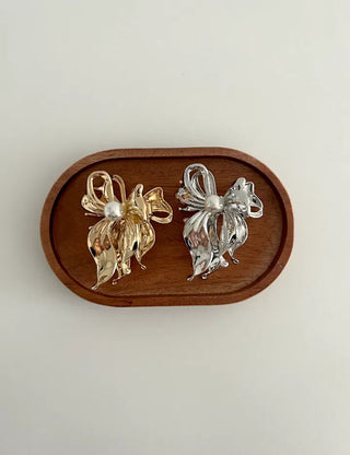 Melting Pearl Ribbon Mini Half-Up Metal Hair Clip