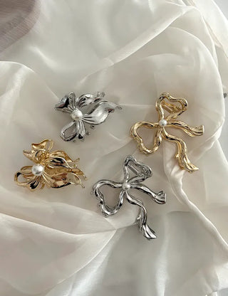 Melting Pearl Ribbon Mini Half-Up Metal Hair Clip