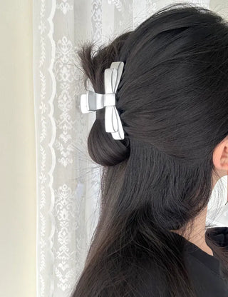 Acrylic double ribbon half-up mini hair clip