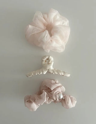 Large pearl chiffon frill scrunchie hair clip
